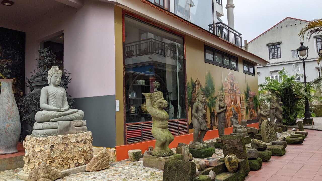 Bảo tàng tại Le Domaine de Cocodo là một bảo tàng tư nhân với nhiều cổ vật có giá trị