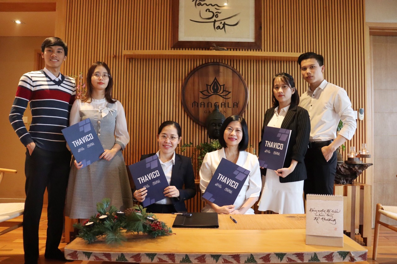 Team THAVICO tham gia buổi lễ ký kết hợp đồng