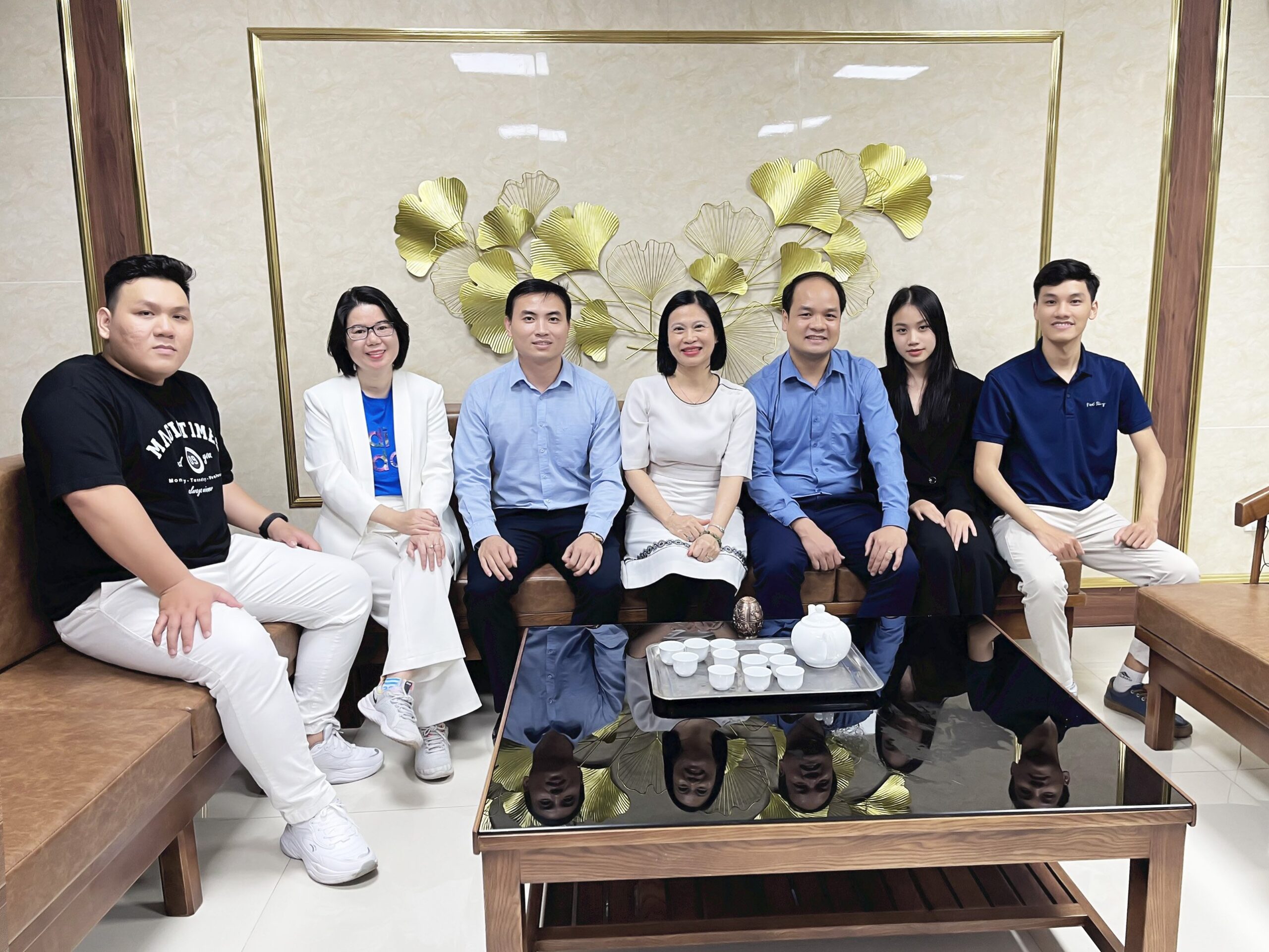 THAVICO và đại diện của Việt Thuận Group tại văn phòng Tổng công ty